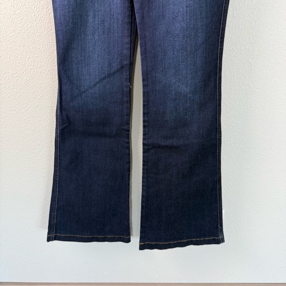 New SPANX Flare Jeans Midnight Shade NWT Business Casual Women’s Size Medium - Picture 4 of 12